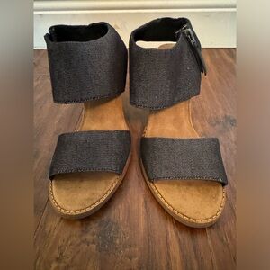 Tom’s, Size 8.5 Denim Heels with Zipper